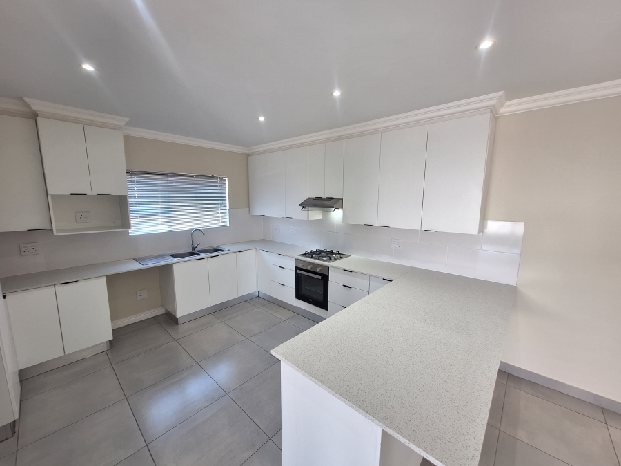 3 Bedroom Property for Sale in Fountains Estate Eastern Cape